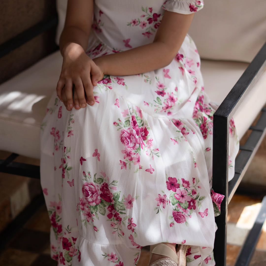 Robe Flora – Robe Longue imprimé floral délicat blanche